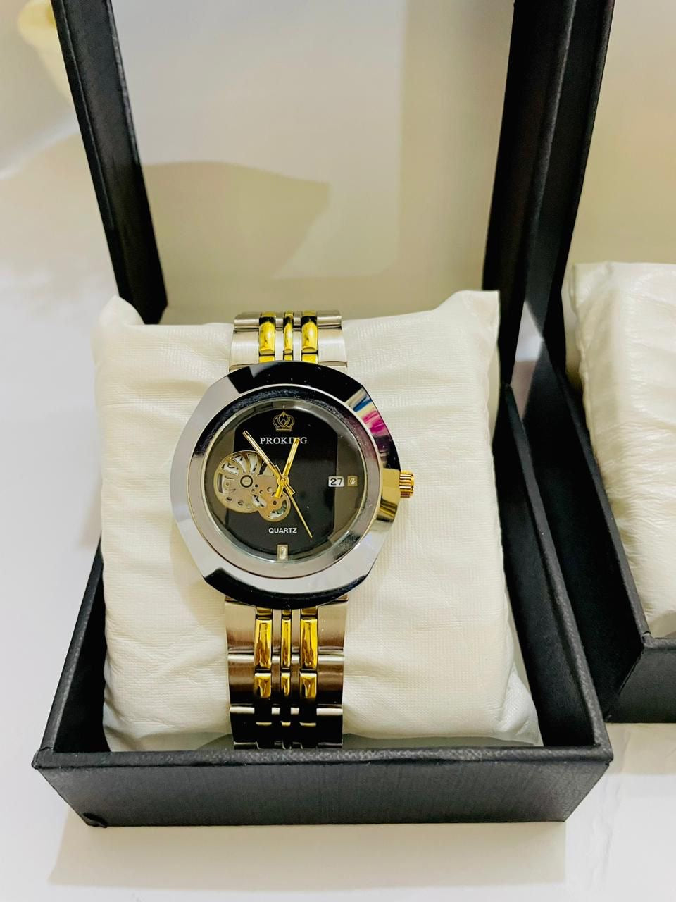 Mens watch